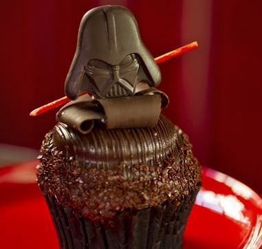 The Darth Vader Cupcake - Star Wars Weekend 2012