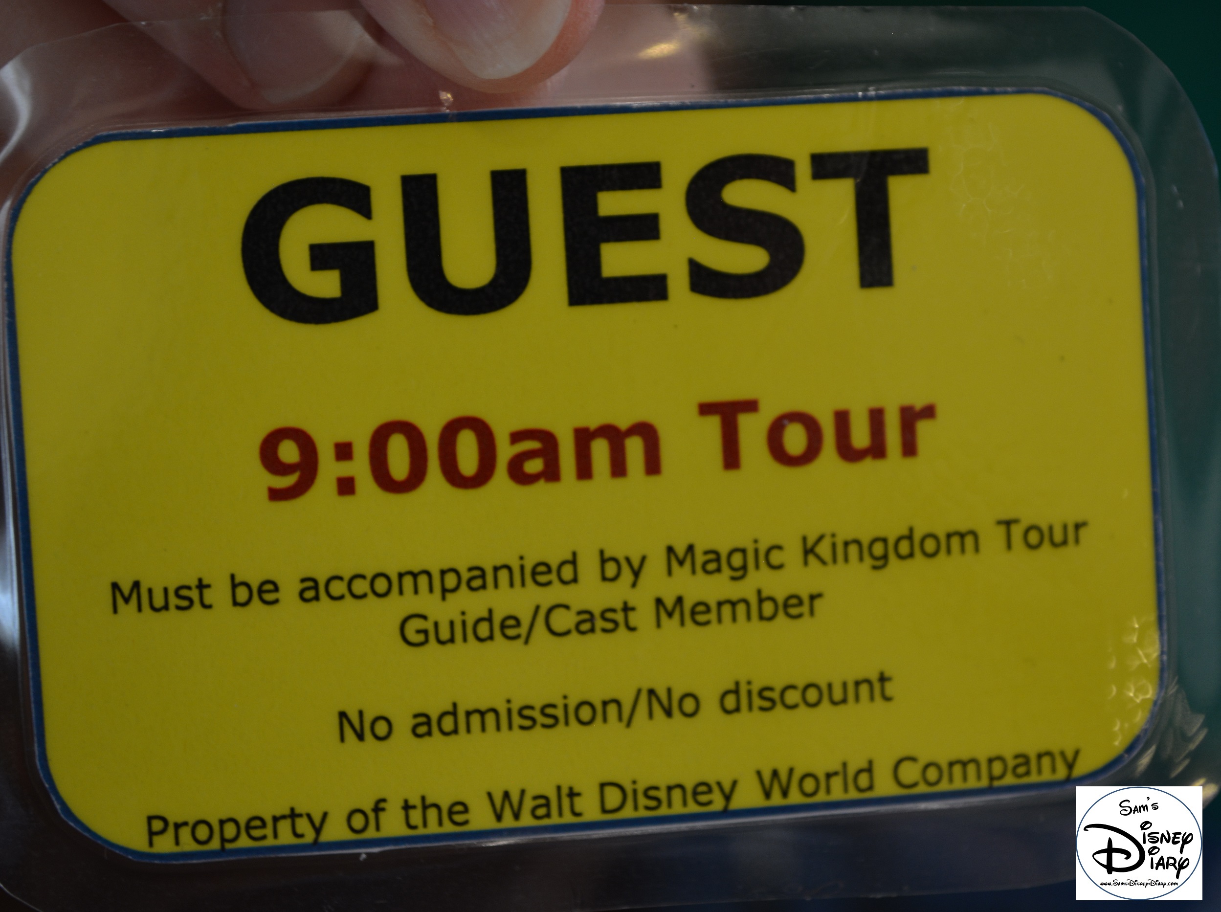 9:00 am Tour… Guests Must be Accompanied by Magic Kingdom Tour Guide, so much for exploring the utilidoors on my own ;-) 