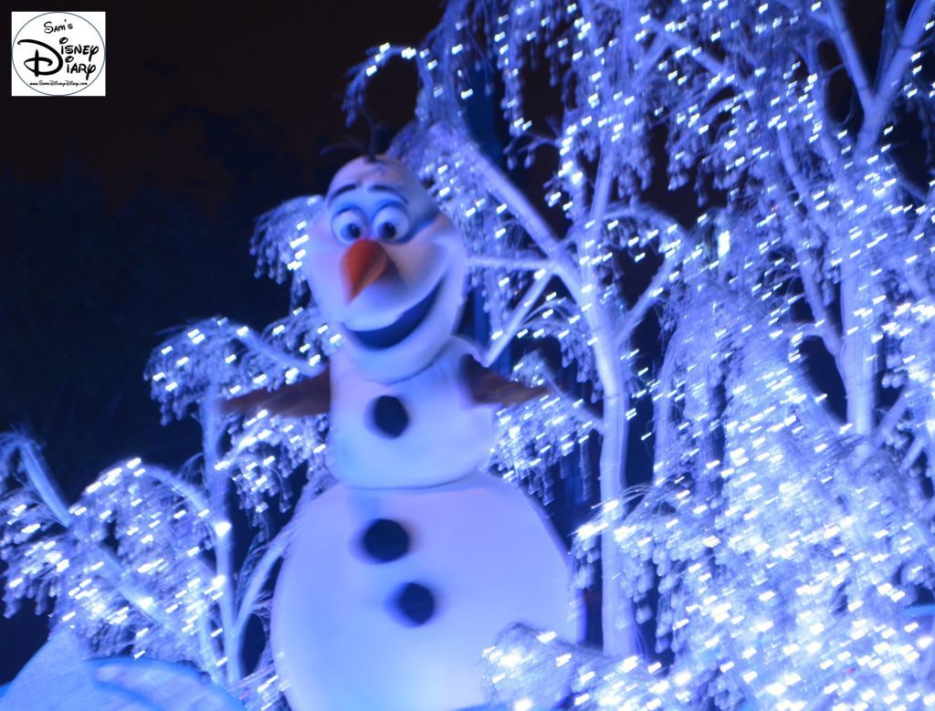 Olaf enjoys the Paint the Night Parade at Disneyland