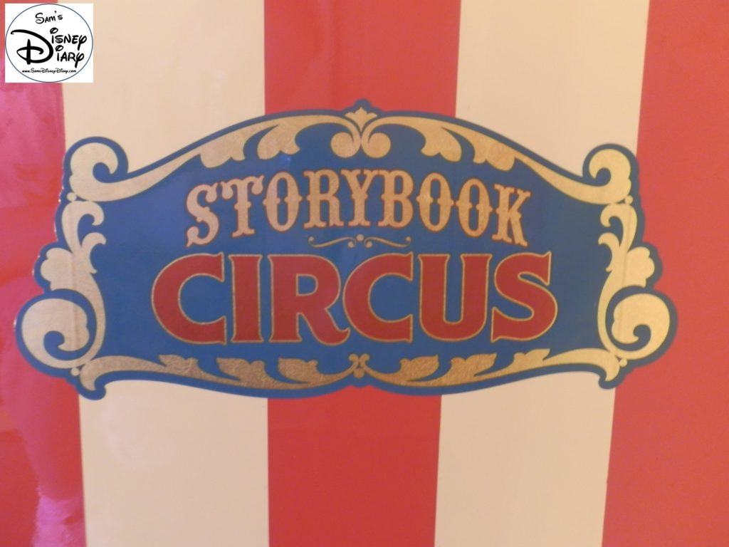 SamsDisneyDiary Episode #10 - New Fantasyland Phase #1 - Storybook Circus Trash Can