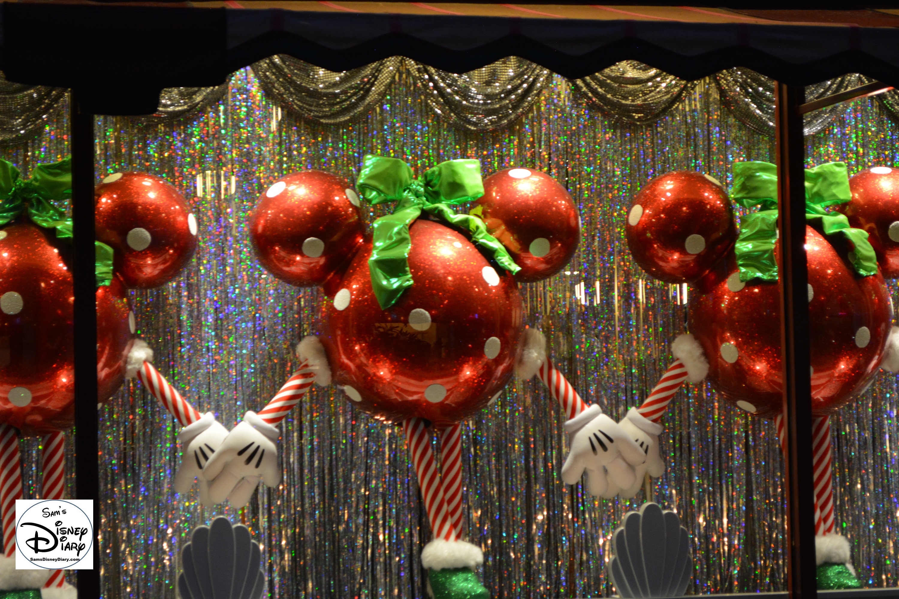 Sams Disney Diary Episode #64 - The Osborne Lights Made with Magic
