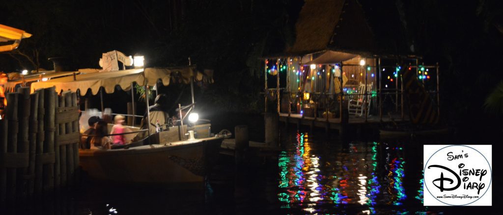 Sams Disney Diary Episode #66 - The Boat house at night