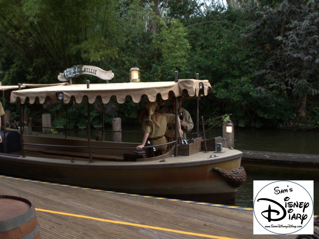 Sams Disney Diary Episode #66 - Each boat is decorated with a Holiday Overlay..