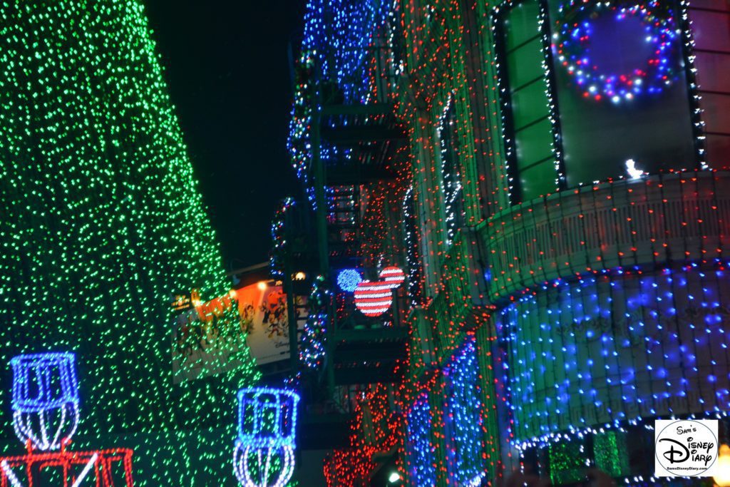 The 20th and Final Year of the Osborne Spectacle of dancing Lights - Hidden USA Mickey