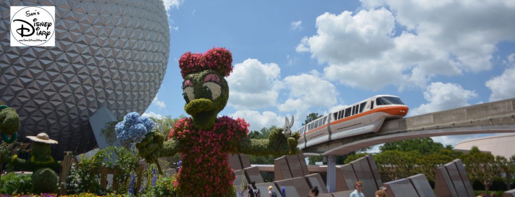 Epcot Flower and Garden Festival - Goofy About Spring Topiary