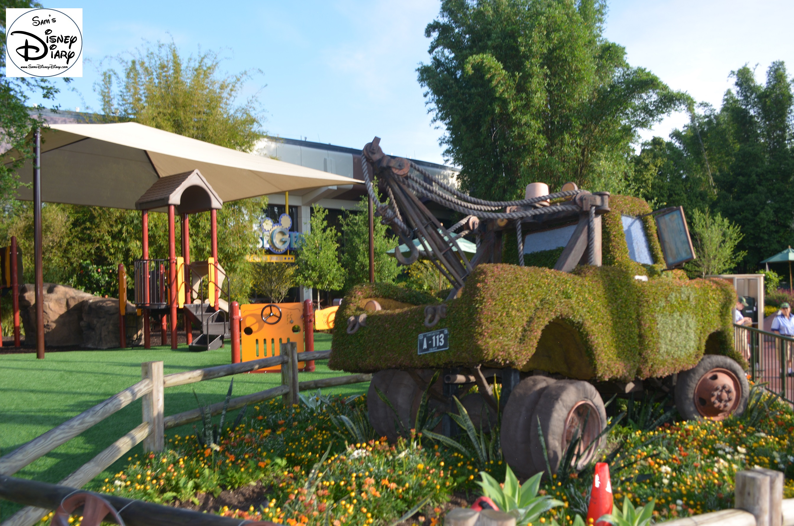 Epcot Flower and Garden Festival - Cactus Road Rally with Mater and Lightning McQueen