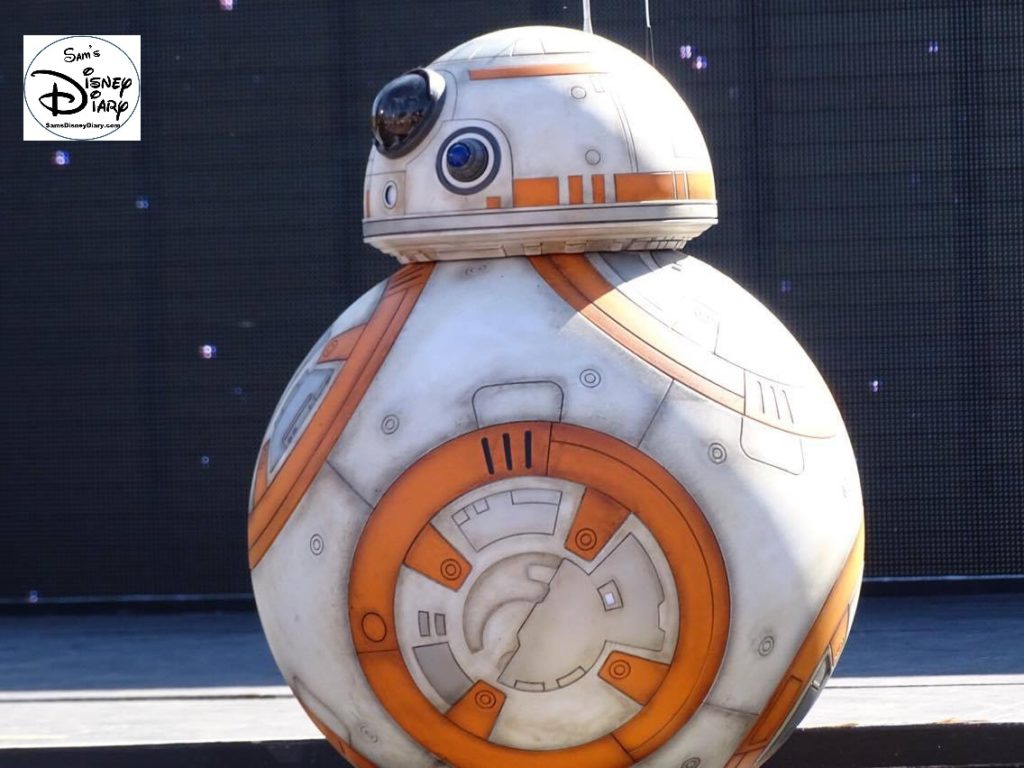 A Galaxy Far, Far Away Stage Show - BB8 up close.