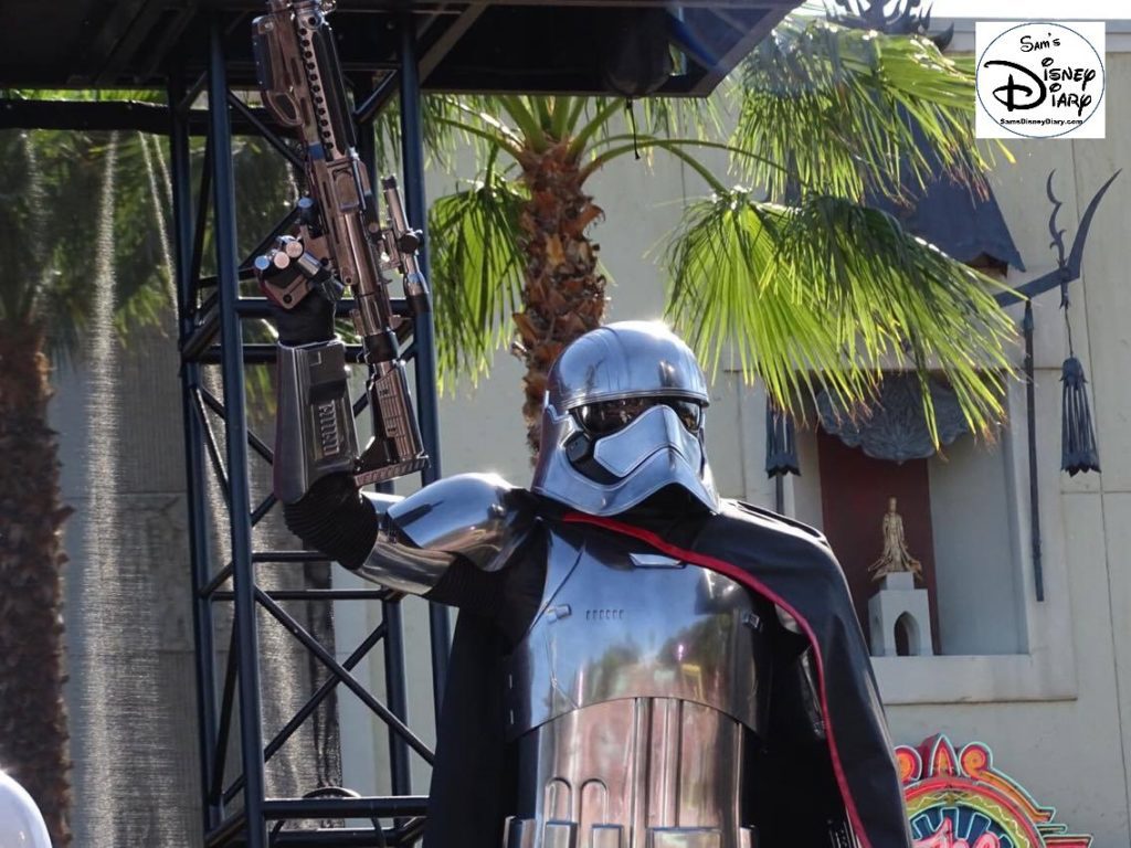 A Galaxy Far, Far Away Stage Show - Phasma up close.