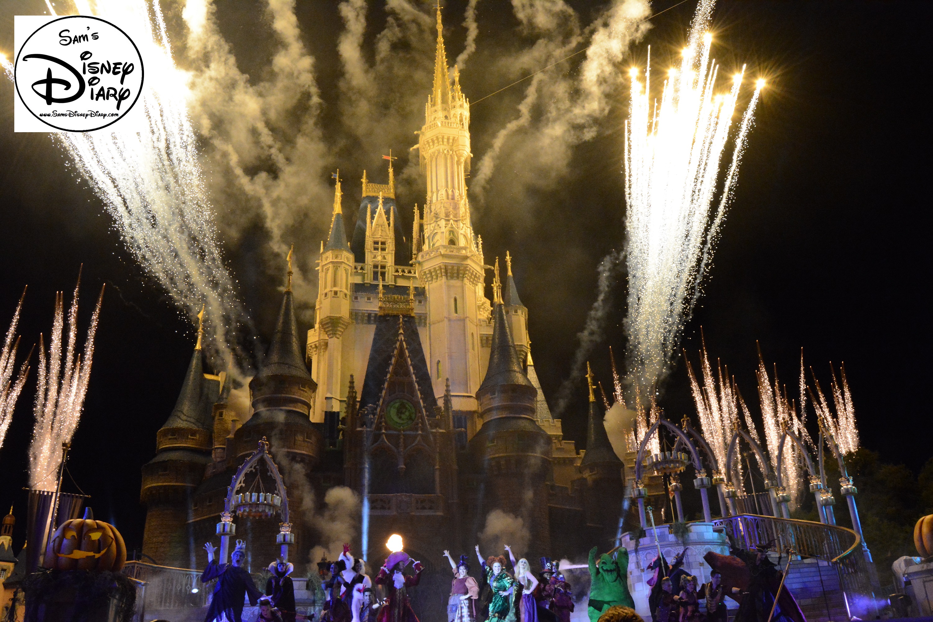 Sams Disney Diary #74: Hocus Pocus Villain Spelltacular at Mickey's Not So Scary Halloween Party