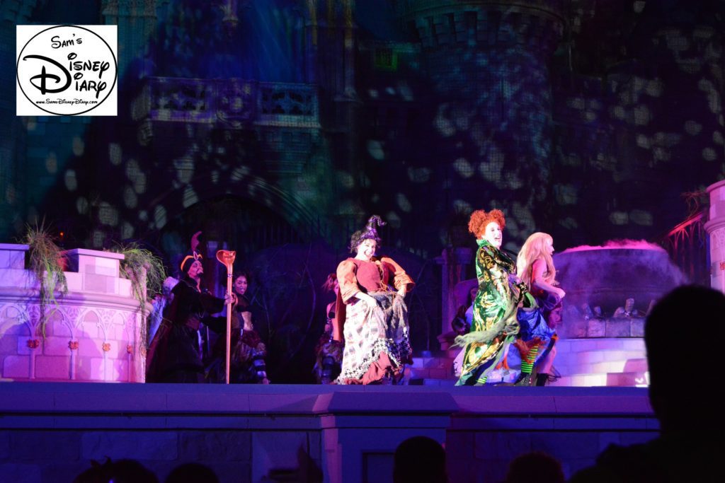 Sams Disney Diary #74: Hocus Pocus Villain Spelltacular at Mickey's Not So Scary Halloween Party