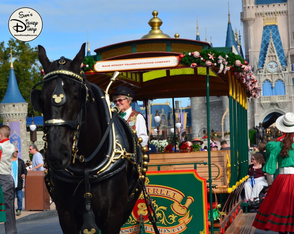 SamsDisneyDiary Episode 79: 12 Days of Christmas Day 4 - Main Street USA Holiday Trolley Show