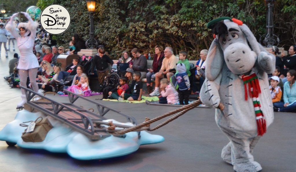 SamsDisneyDiary 82: Disneyland Christmas Fantasy Parade - Eeyore