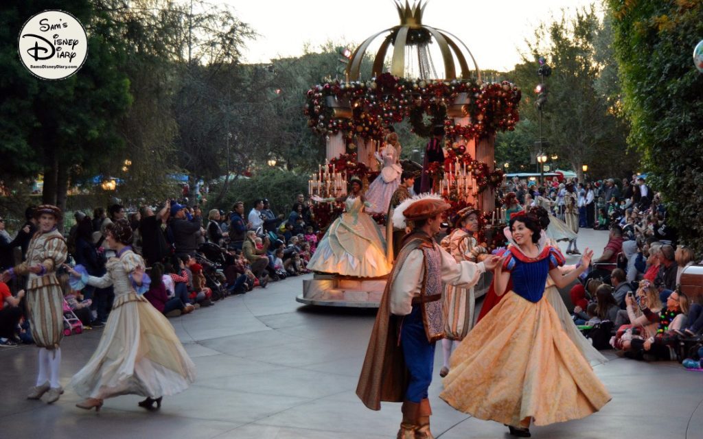 SamsDisneyDiary 82: Disneyland Christmas Fantasy Parade - Disney Princesses