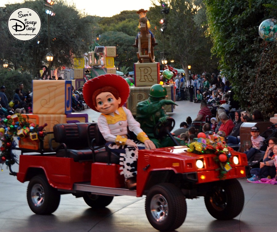 SamsDisneyDiary 82: Disneyland Christmas Fantasy Parade - Jessie