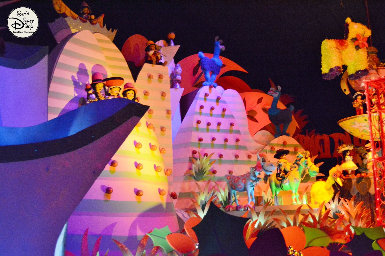 SamsDisneyDiary 87: Small World Holiday