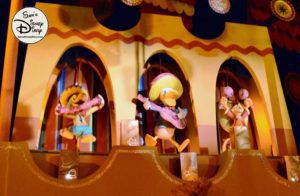 SamsDisneyDiary 87: Small World Holiday