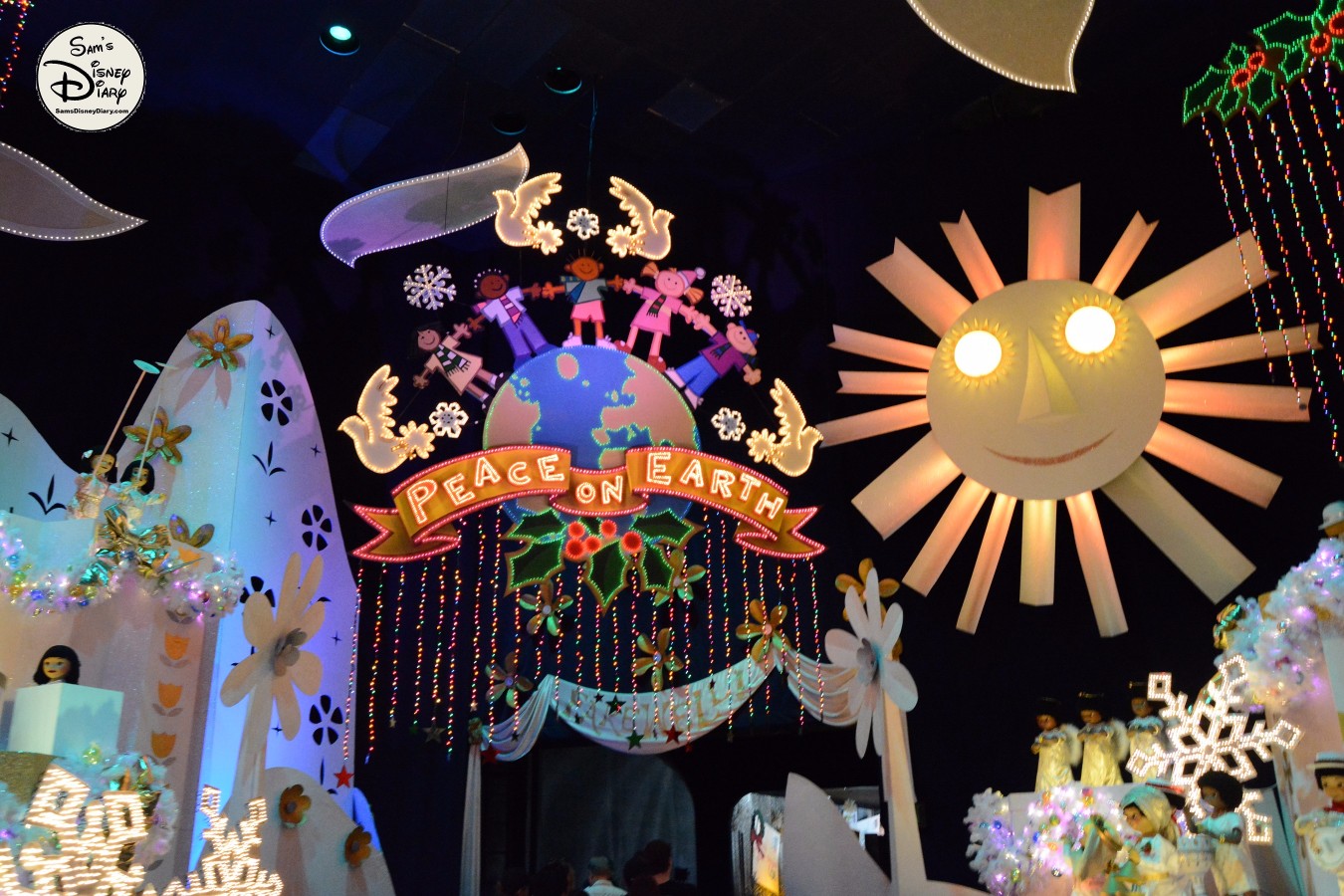 SamsDisneyDiary 87: Small World Holiday