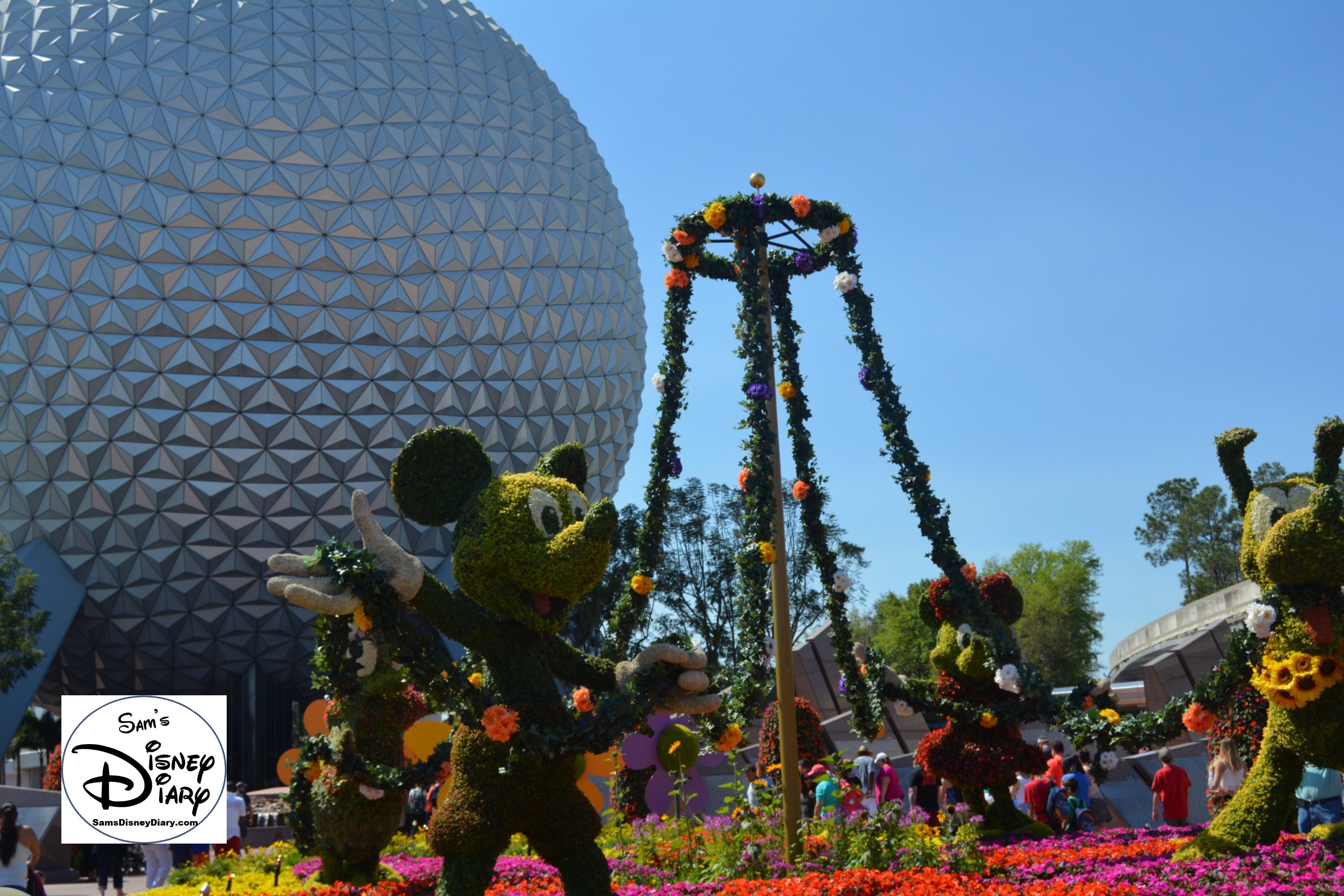 The 2017 Epcot International Flower and Garden Festival - The Entrance Topiary, Welcome to Spring Fun, Food and Flowers