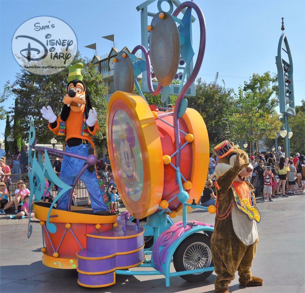 Disneyland Soundsational Parade - Goofy, Chip & Dale follow the Mickey drum line
