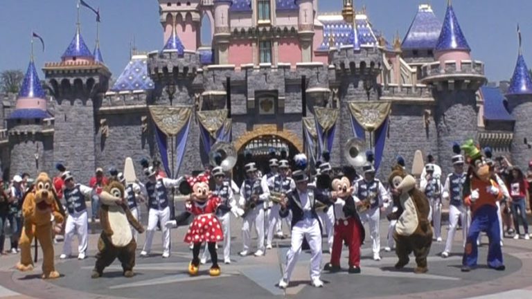 The Disneyland Band and the Dapper Dans at the Same Time