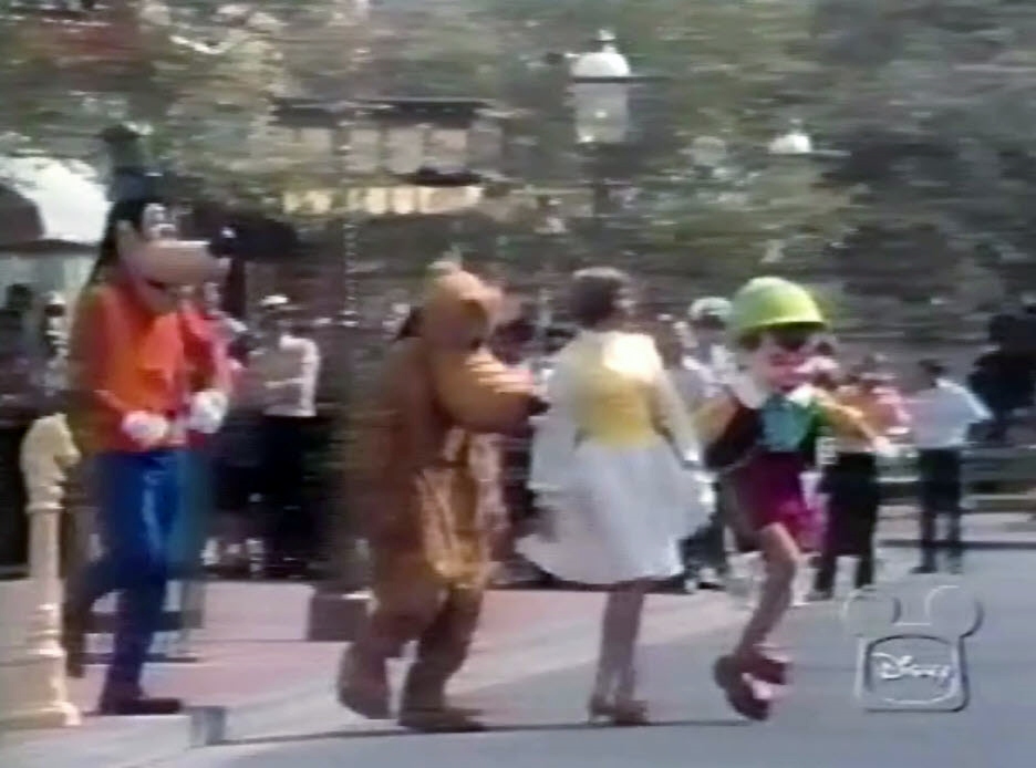 Walt Disney World Grand Opening - Julie Andrews on Main Street