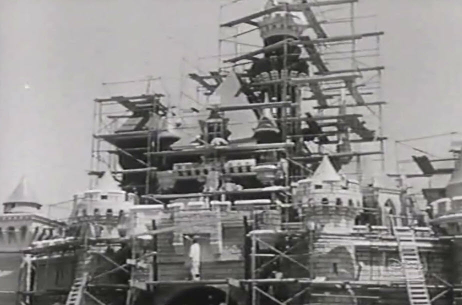 Originally aired May 28 1961, Disneyland ’61 provided an opportunity for Walt to get his audience up to date on the latest at Disneyland.