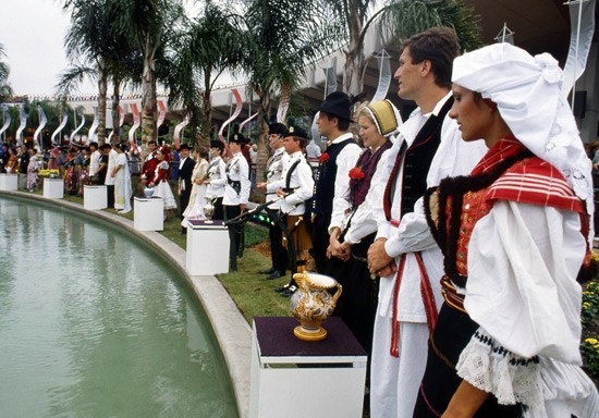 Sams Disney Diary Epcot Fountain of Nations Ultimate Tribute