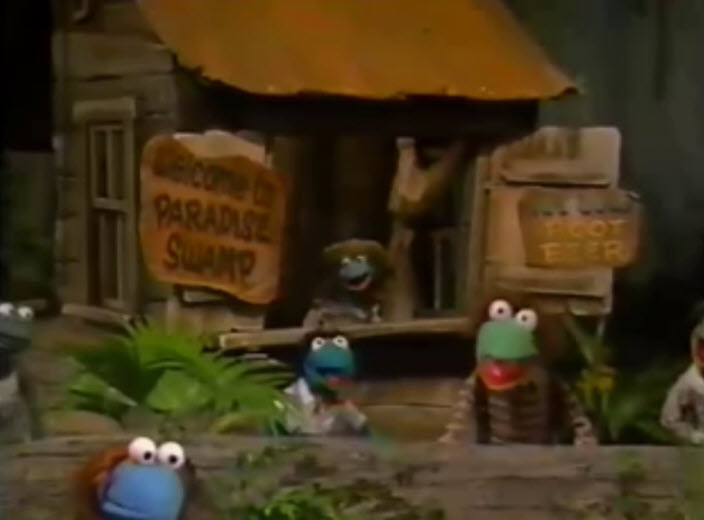 The Muppets at Walt Disney World - Kermit and friends stop my Paradise Swamp