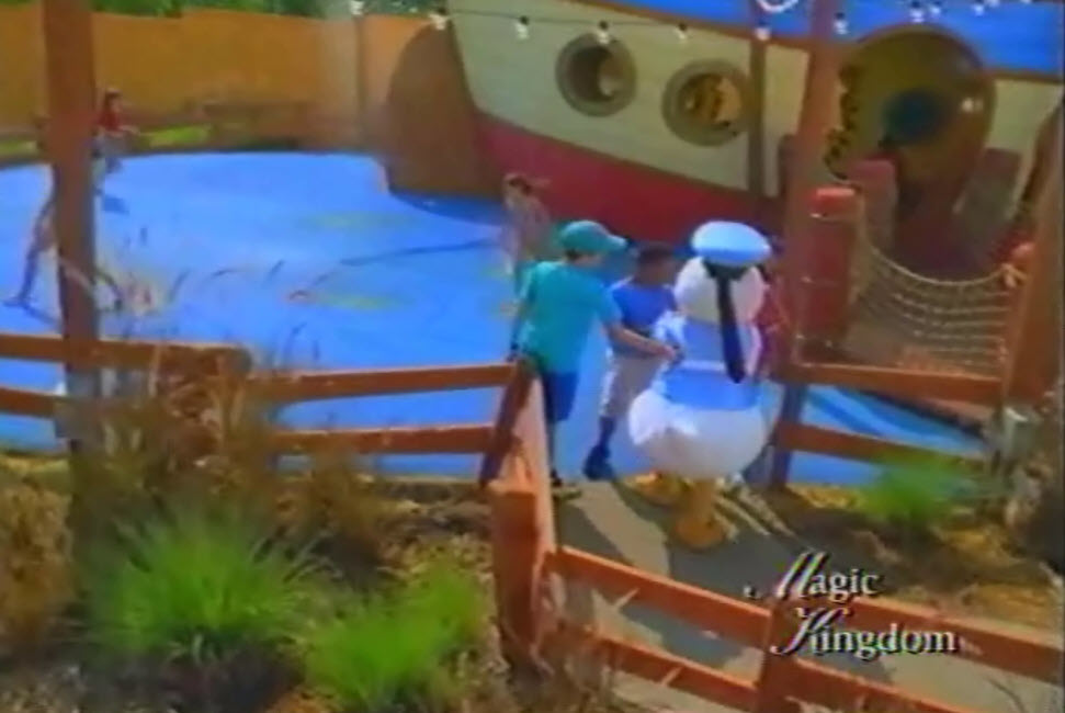 Walt Disney World 25th Anniversary Vacation Planning Video (1996)