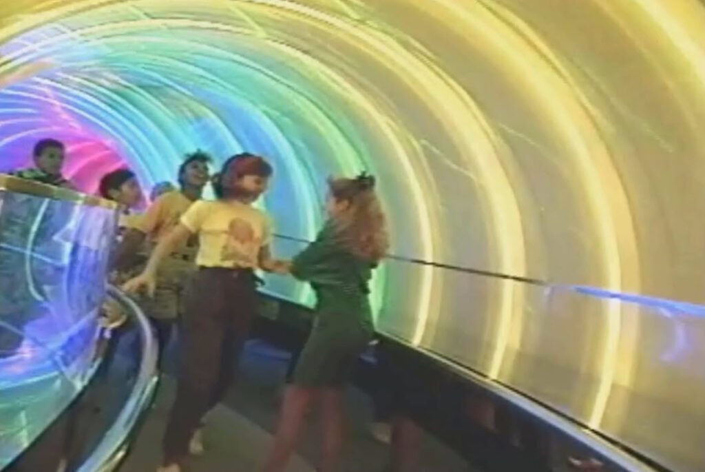 a day at Epcot 1991 Journey into imagination with Dreamfinder and Figment