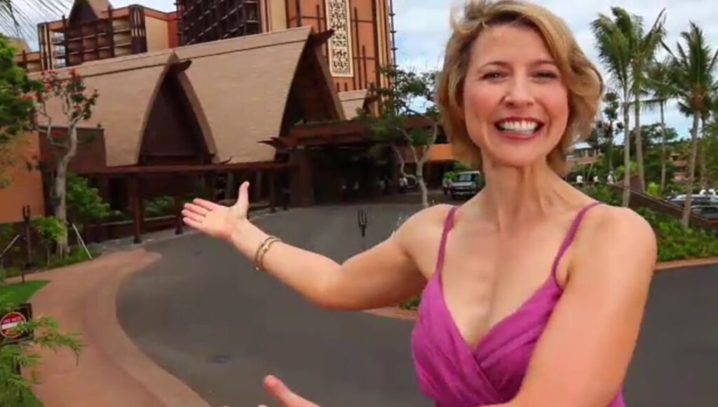 DVC Traveler, Aloha Aulani with Samantha Brown (2011)