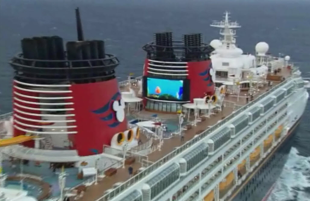 The Secret of Disney Cruise Line (2010)