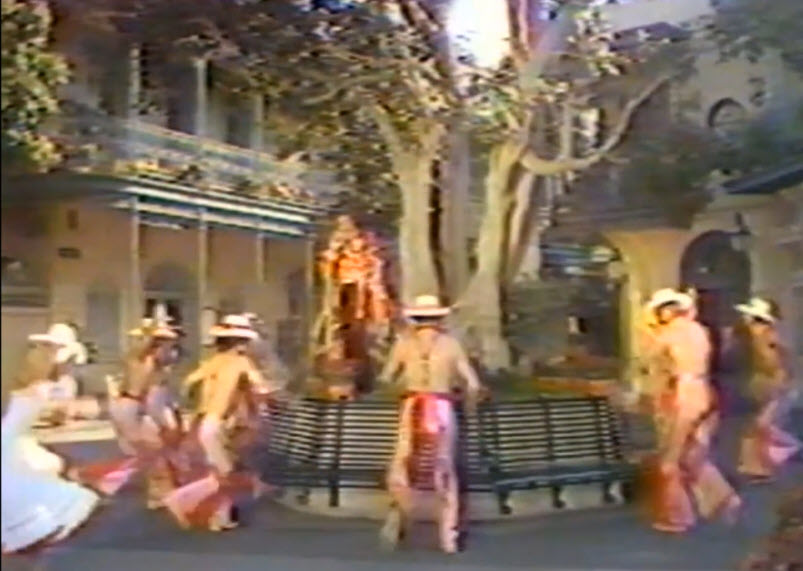 Sandy in Disneyland (1974) - Sandy Duncan