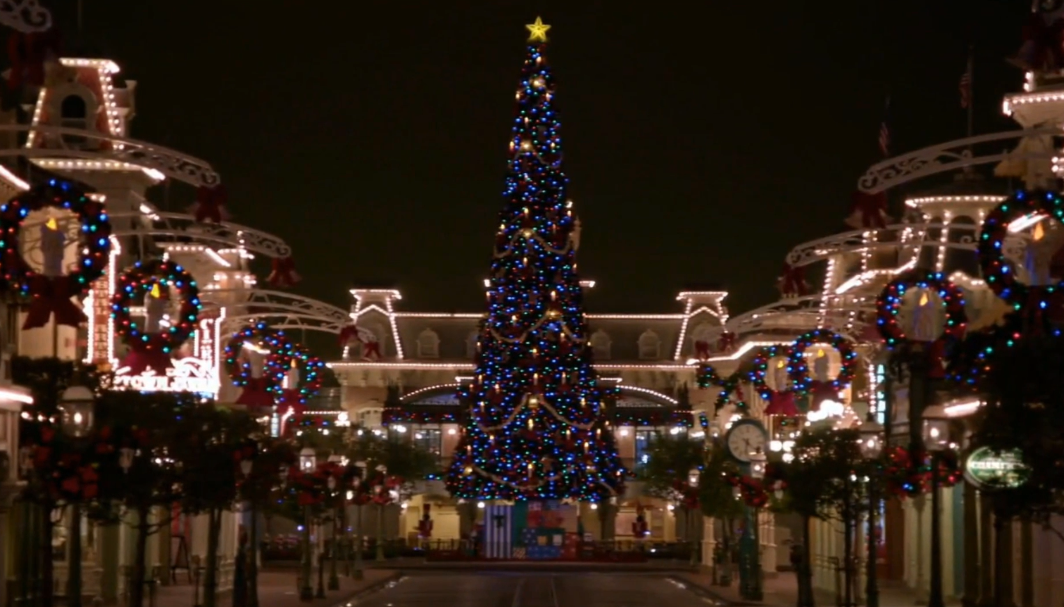 Decorating Disney, Holiday Magic (2017)