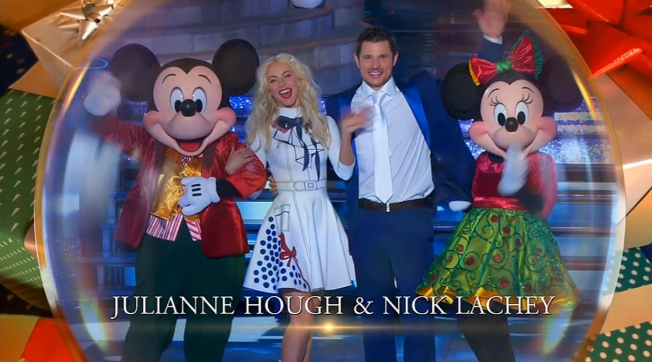 Wonderful World of Disney: Magical Holiday Celebration Julianne Hough & Nick Lachey 2017