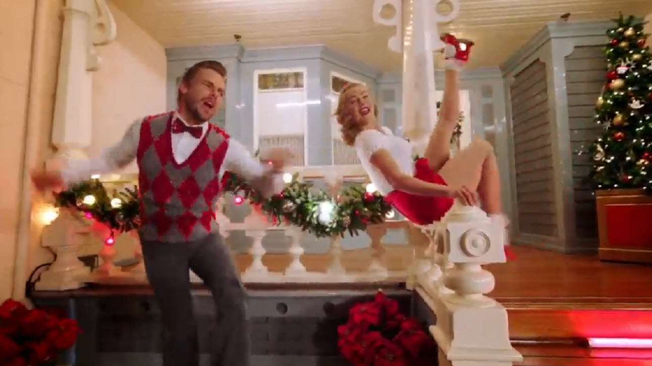 Original hosts Derek and Julianne Hough return for the 5th anniversary of the Wonderful World of Disney Magical Holiday Celebration