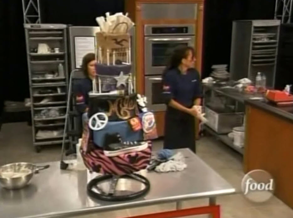 Food Network Challenge: Miley Cyrus Sweet 16 Cake (2009)