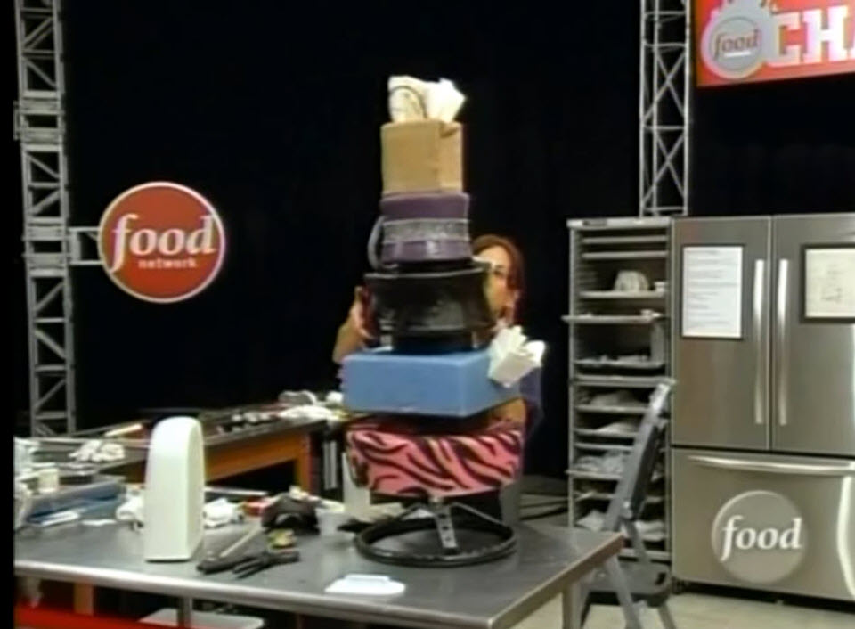 Food Network Challenge: Miley Cyrus Sweet 16 Cake (2009)