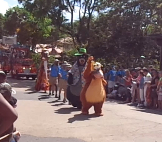 Mickey's Jammin' Jungle Parade