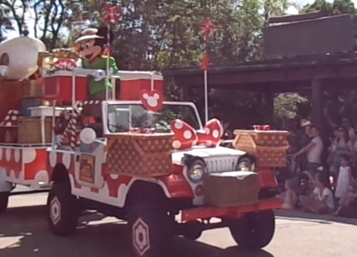 Mickey's Jammin' Jungle Parade