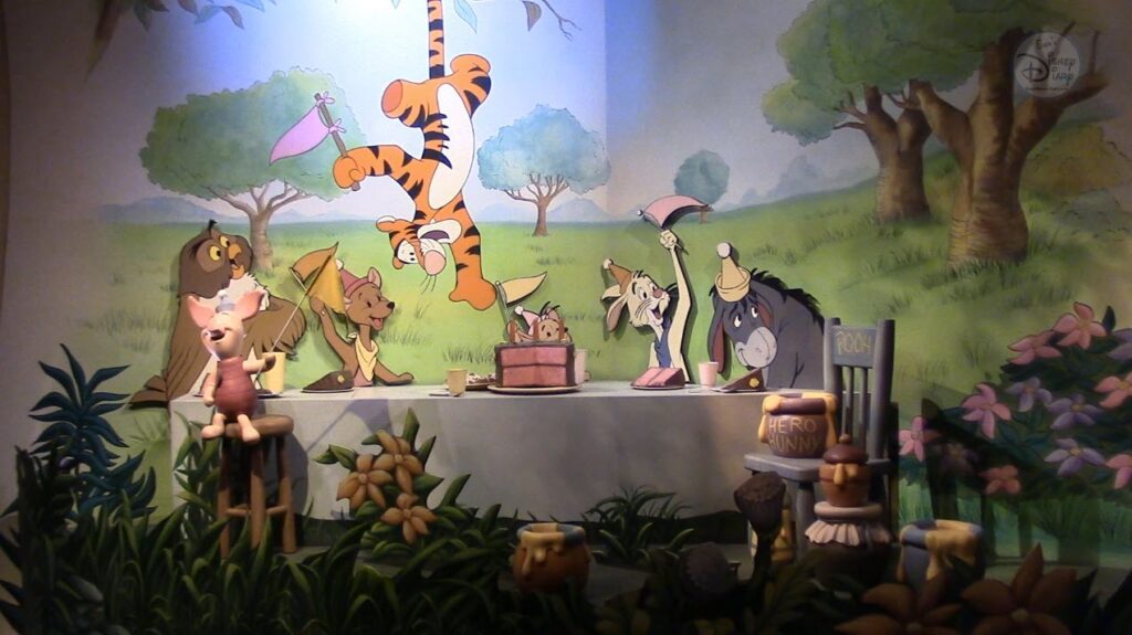 The Many Adventures of Winnie the Pooh (Disneyland vs Walt Disney World) Side by Side