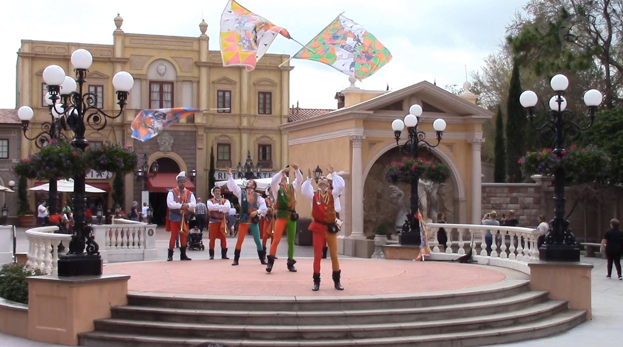 Spandellatori de sandselpocro (Epcots Italian Flag Throwing Troupe) 2015