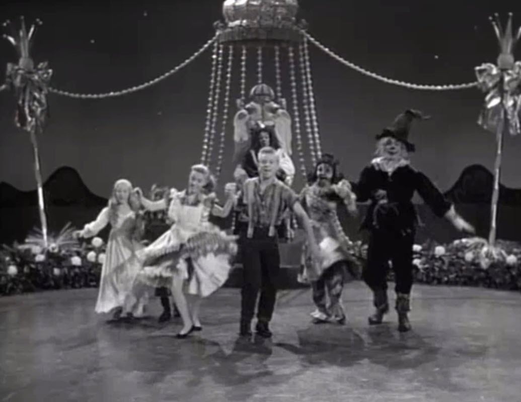 Walt Disney's Disneyland 4th Anniversary Show (1957) Rainbow Road to Oz