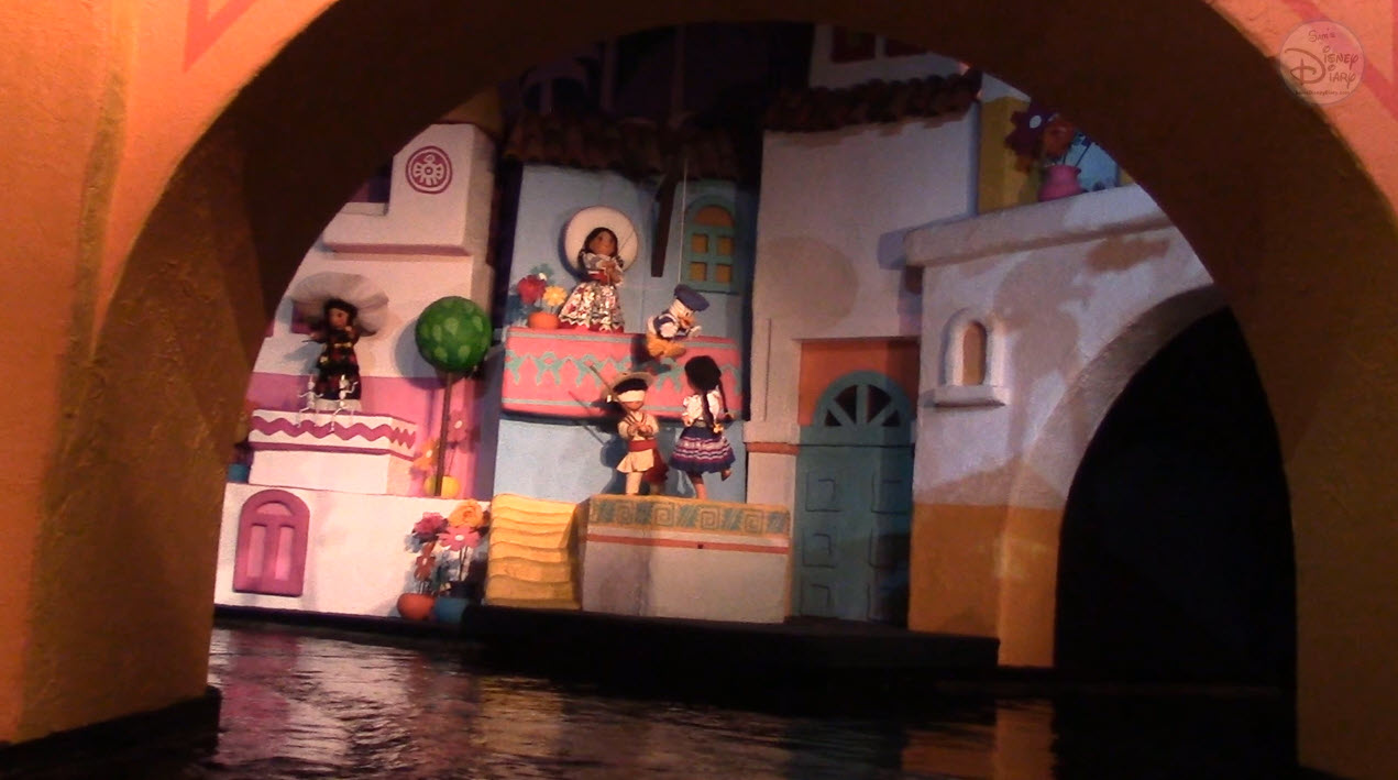 Gran Fiesta Tour Starring The Three Caballeros SamsDisneyDiary Sam's Disney Diary