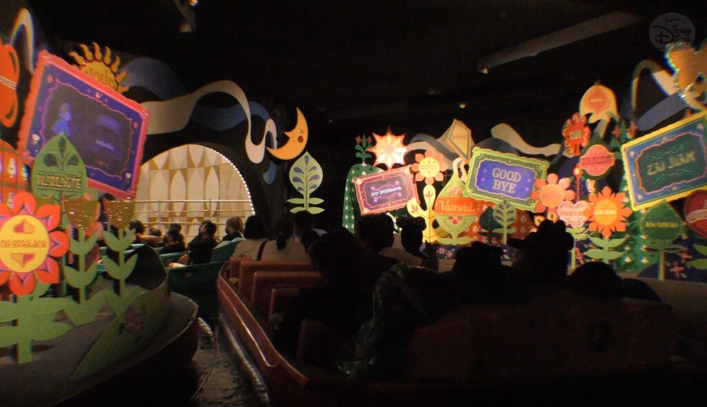 Walt Disney World | It's a Small World | %0th Anniversary Edition | Ride Through