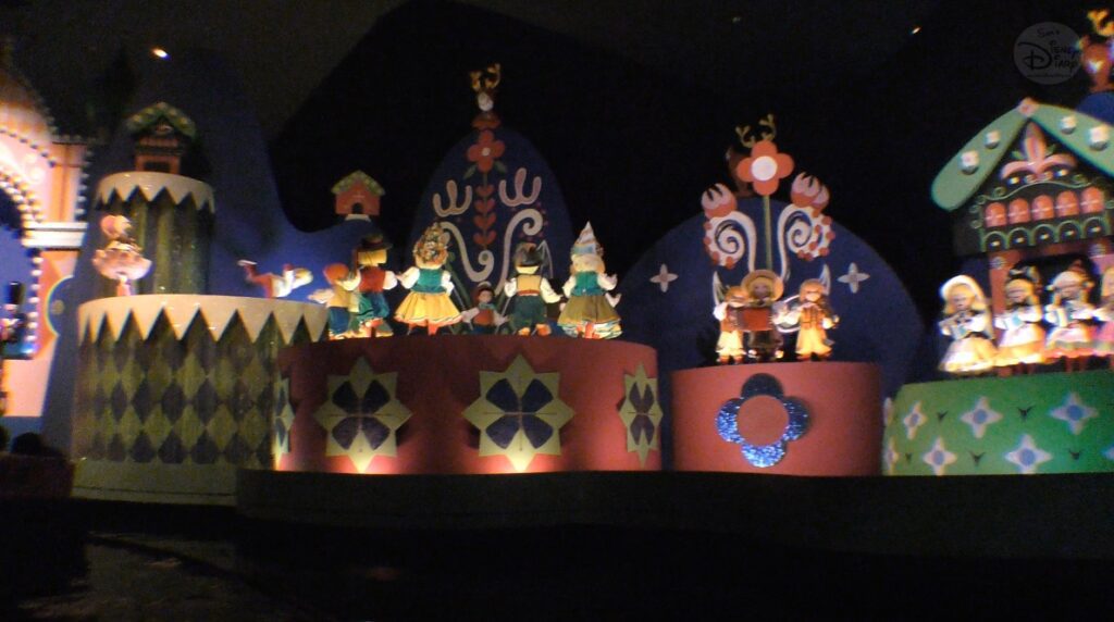 Walt Disney World | It's a Small World | 50th Anniversary Edition | Ride Through