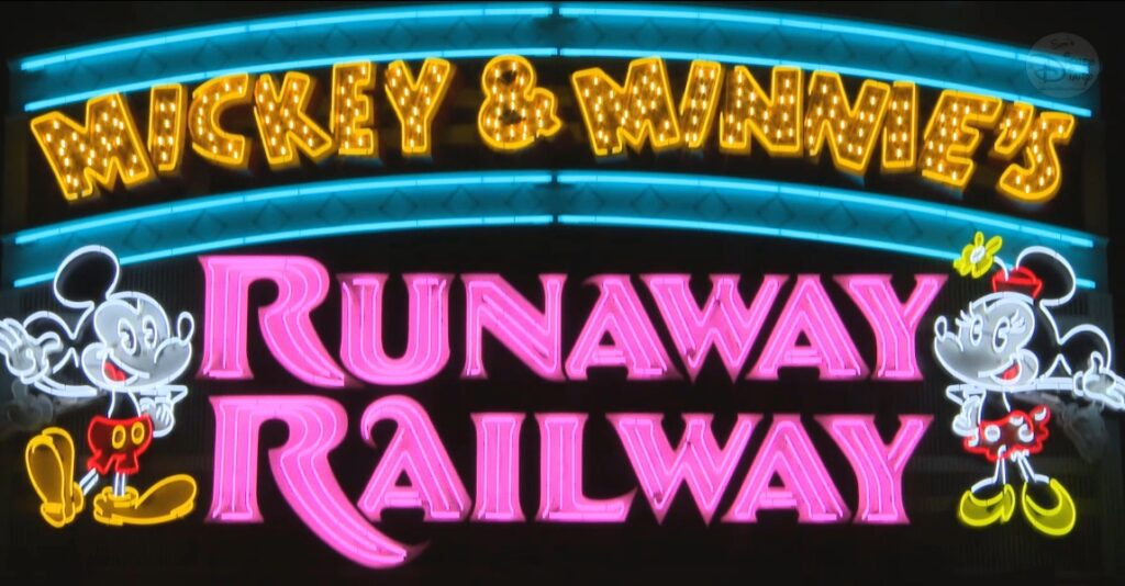 Mickey and Minnie's Runaway Railway | Sam's Disney Diary | Full Ride | POV | Sam's Disney Diary