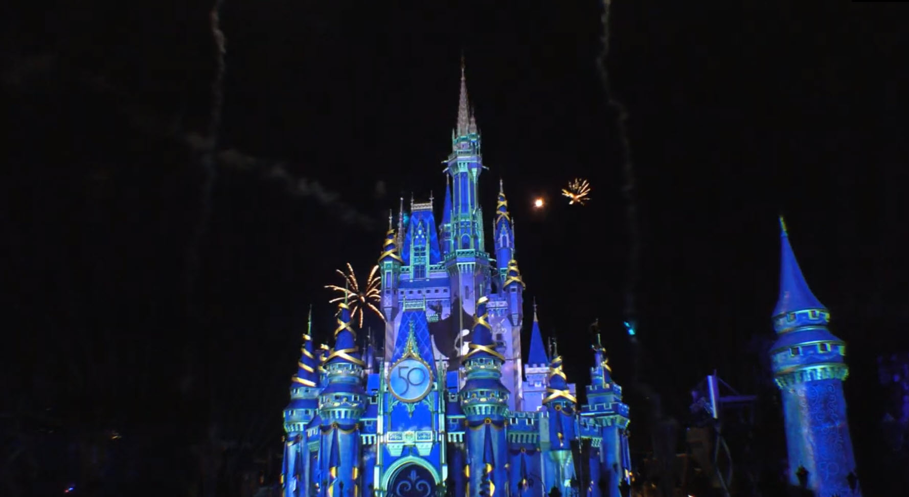 Enchantment | Walt Disney World | Premier Event | 50th Anniversary | Christina Aguilera | WDW | Sam's Disney Diary | Walt Disney World 50th