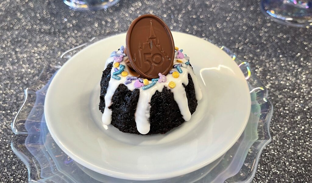 Walt Disney World 50th Anniversary | Epcot Food Festival | Epcot Dessert Festival | Mini Chocolate Bundt Cake
