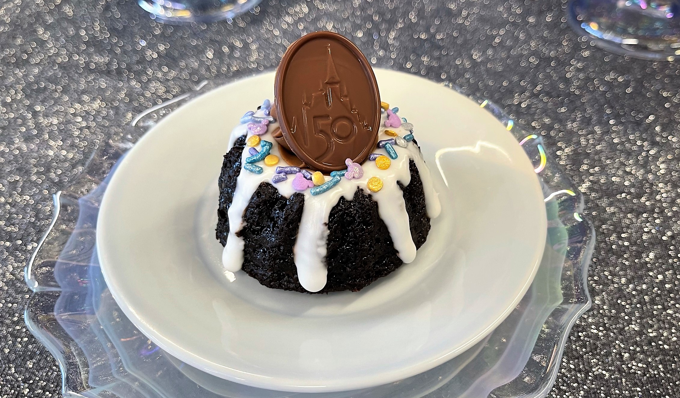 Walt Disney World 50th Anniversary | Epcot Food Festival | Epcot Dessert Festival | Mini Chocolate Bundt Cake
